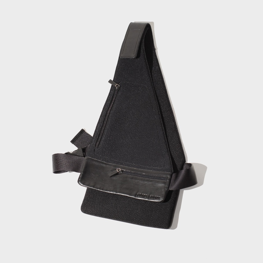 RARE VINTAGE MIU MIU LEATHER HARNESS/HOLSTER BAG (1999)